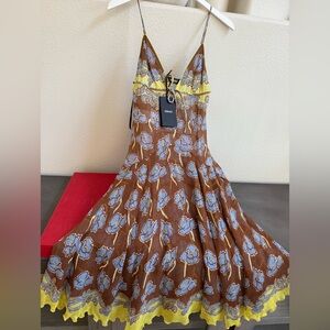 Versace Poppies Foulard
Midi Dress in 38/XS NWOT